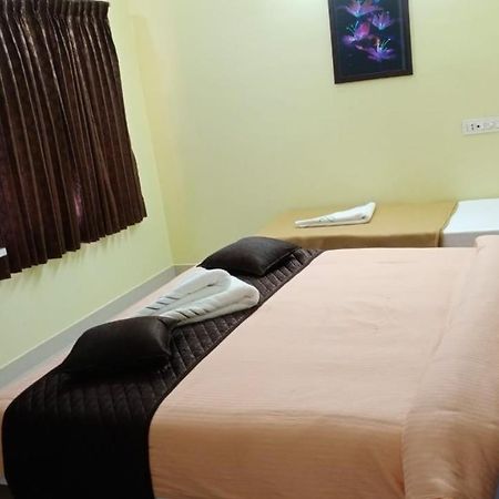 Giri Nandhana Residency เยลาคีรี ภายนอก รูปภาพ